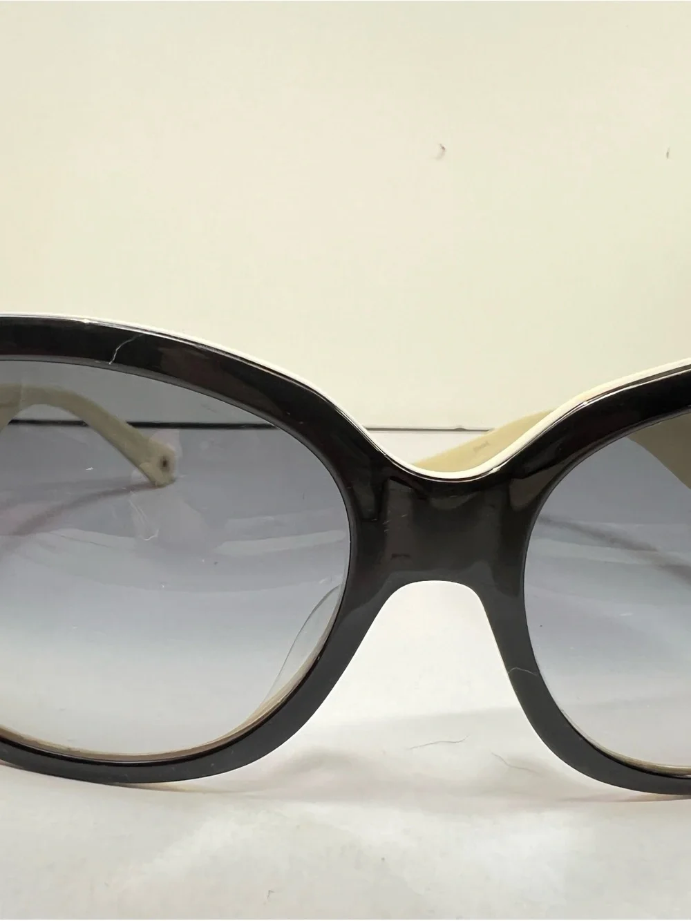 Coach Black & Cream Logo-Print Women's Sunglasses very comfortable